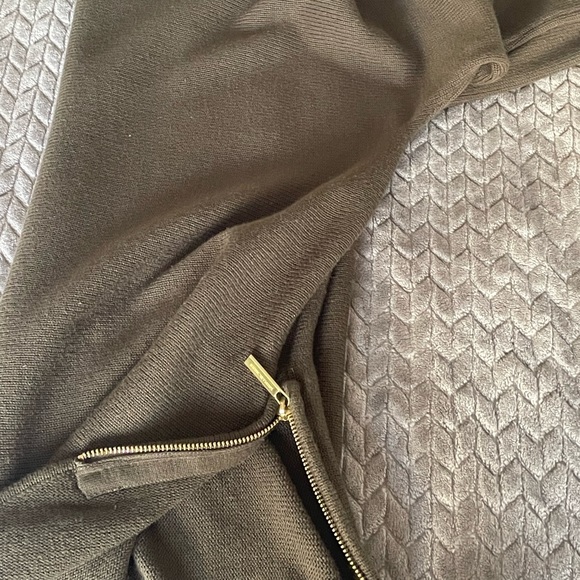 MK pullover green tunic sweater - Picture 6 of 6